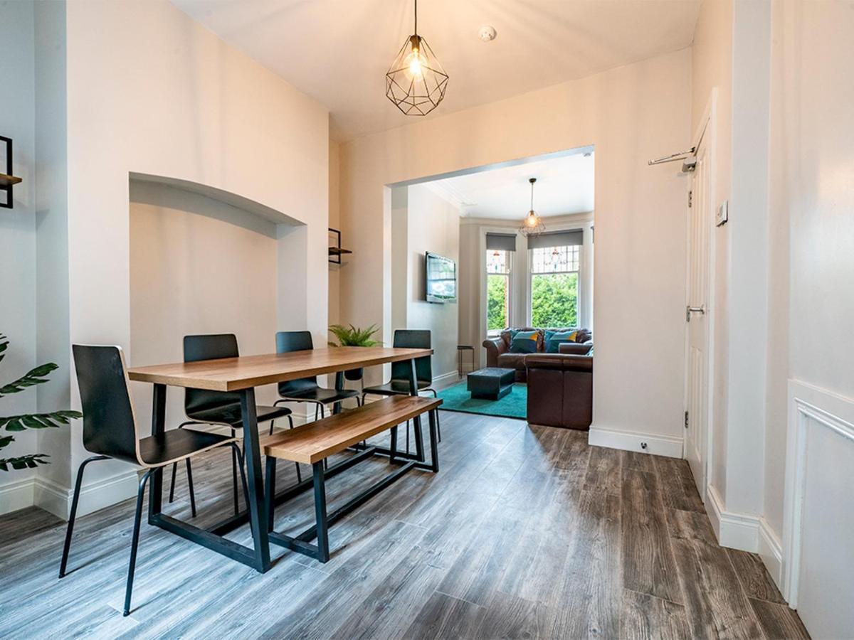 Pass The Keys Beautiful 4Br Restored Red Brick Cafes And Park Belfast Luaran gambar