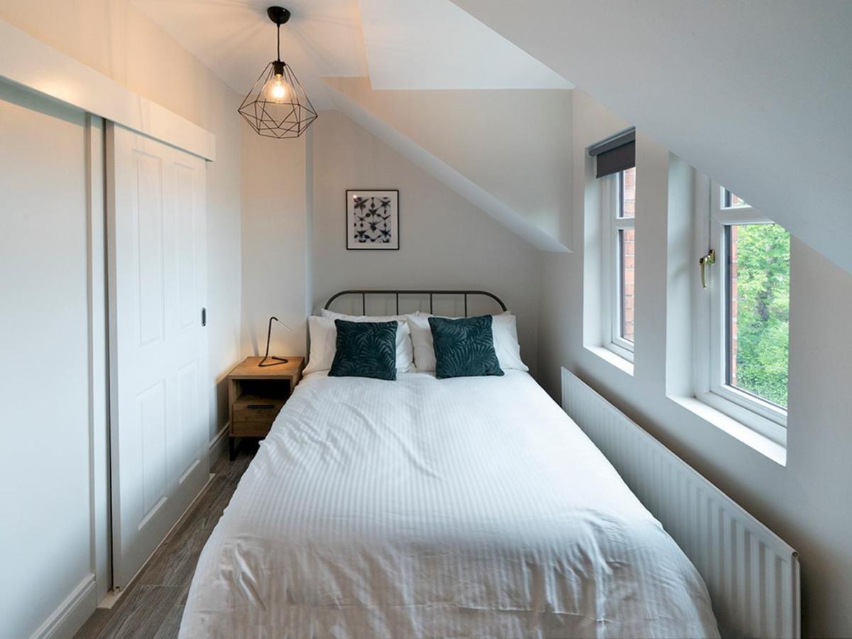 Pass The Keys Beautiful 4Br Restored Red Brick Cafes And Park Belfast Luaran gambar